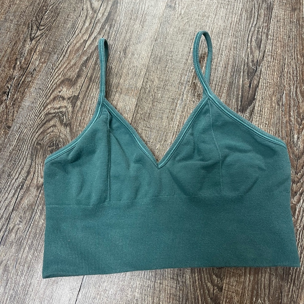 ALO sports bra